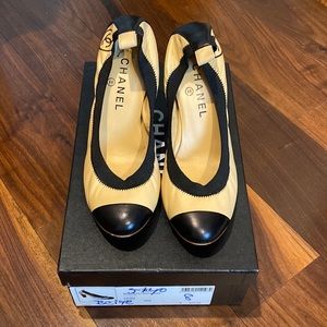 Chanel Size 38 Beige & Black Leather Pump. Kept in box.